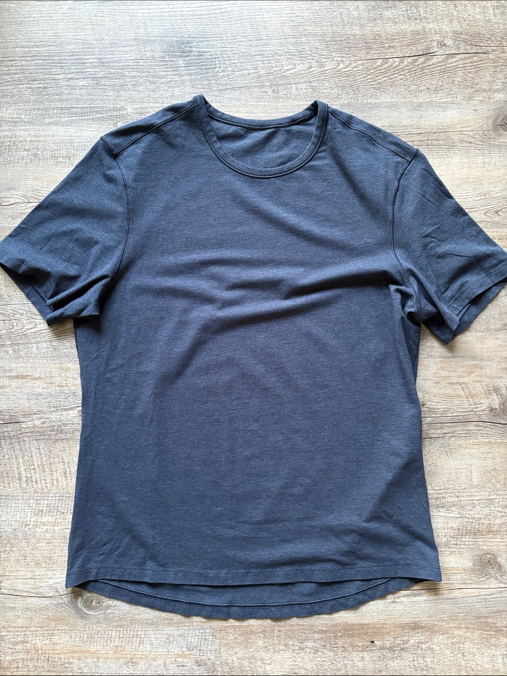 Lululemon Men's Classic Crew Neck T-Shirt - Navy